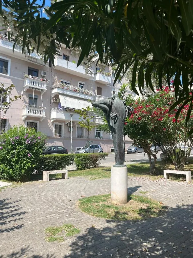 Lukas Apartament Vollga Durrës 0*,  Albania