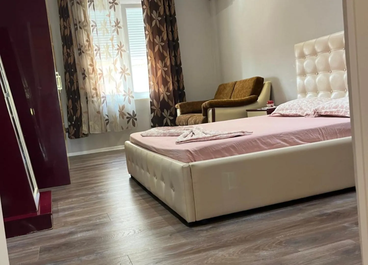 Lukas Apartament Vollga Durrës Appartamento