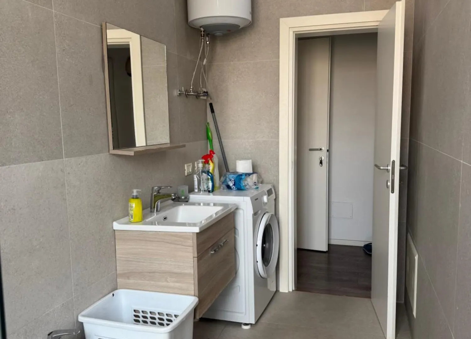 Lukas Apartament Vollga Durrës Albania
